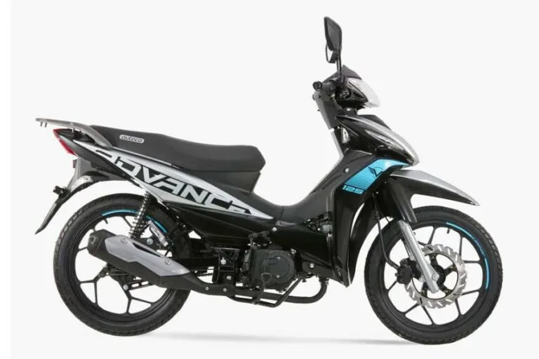 Moto Victory Advance R 125, una motocicleta versátil y eficiente disponible en Supermotos MyM Tolima, perfecta para uso diario y viajes urbanos.